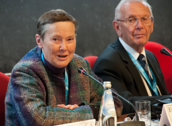 Helen Quinn (Chair, Board on Science Education, US National Academy of Sciences) & Herwig Schopper (Chairman, Scientific Board, IBSP Programme, UNESCO and past Director General of CERN (1981-98))